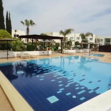 New Beautiful Sea View 2 Bdrm Flat With Pool! Paralimni